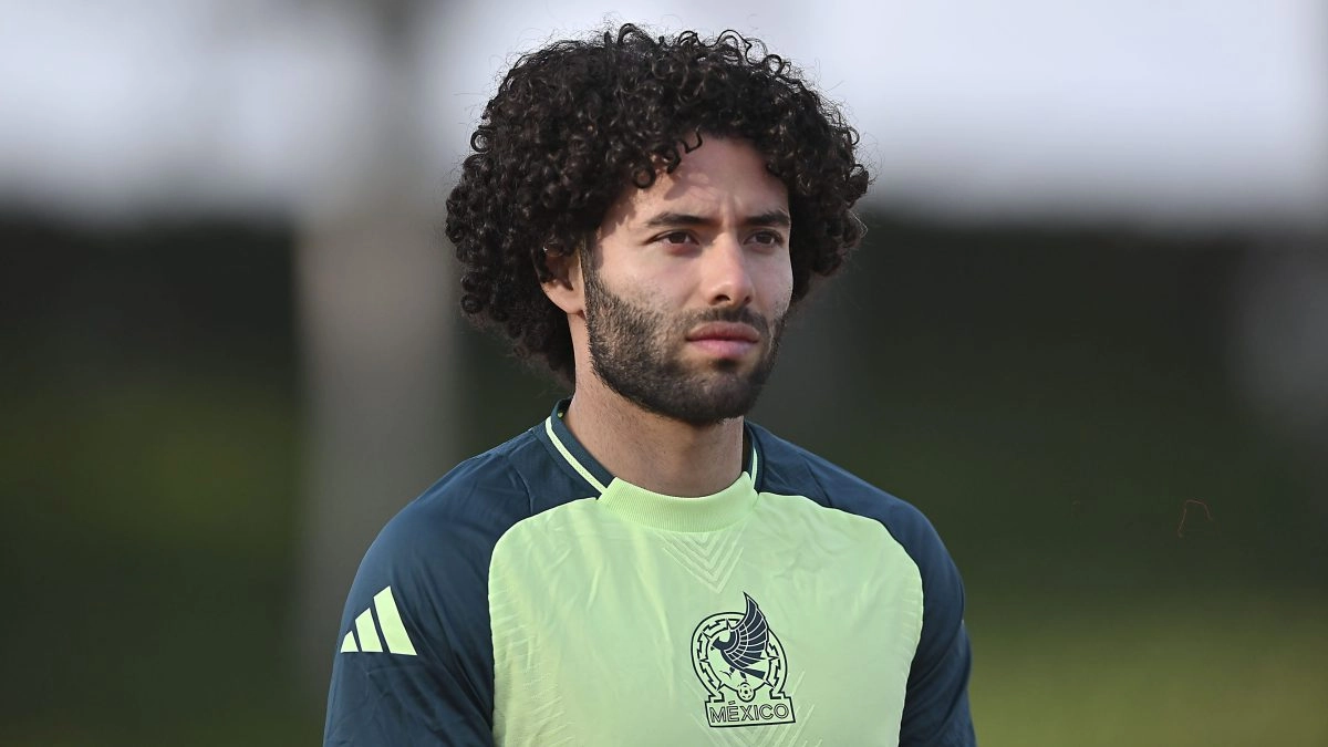Csar Chino Huerta for Alexis Vega would be the surprise on Mexicos World Cup list
