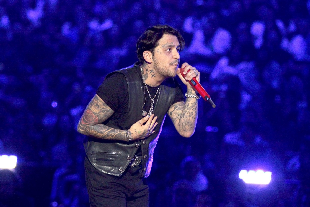Christian Nodal reappears with his grandparents in full tension with his parents
