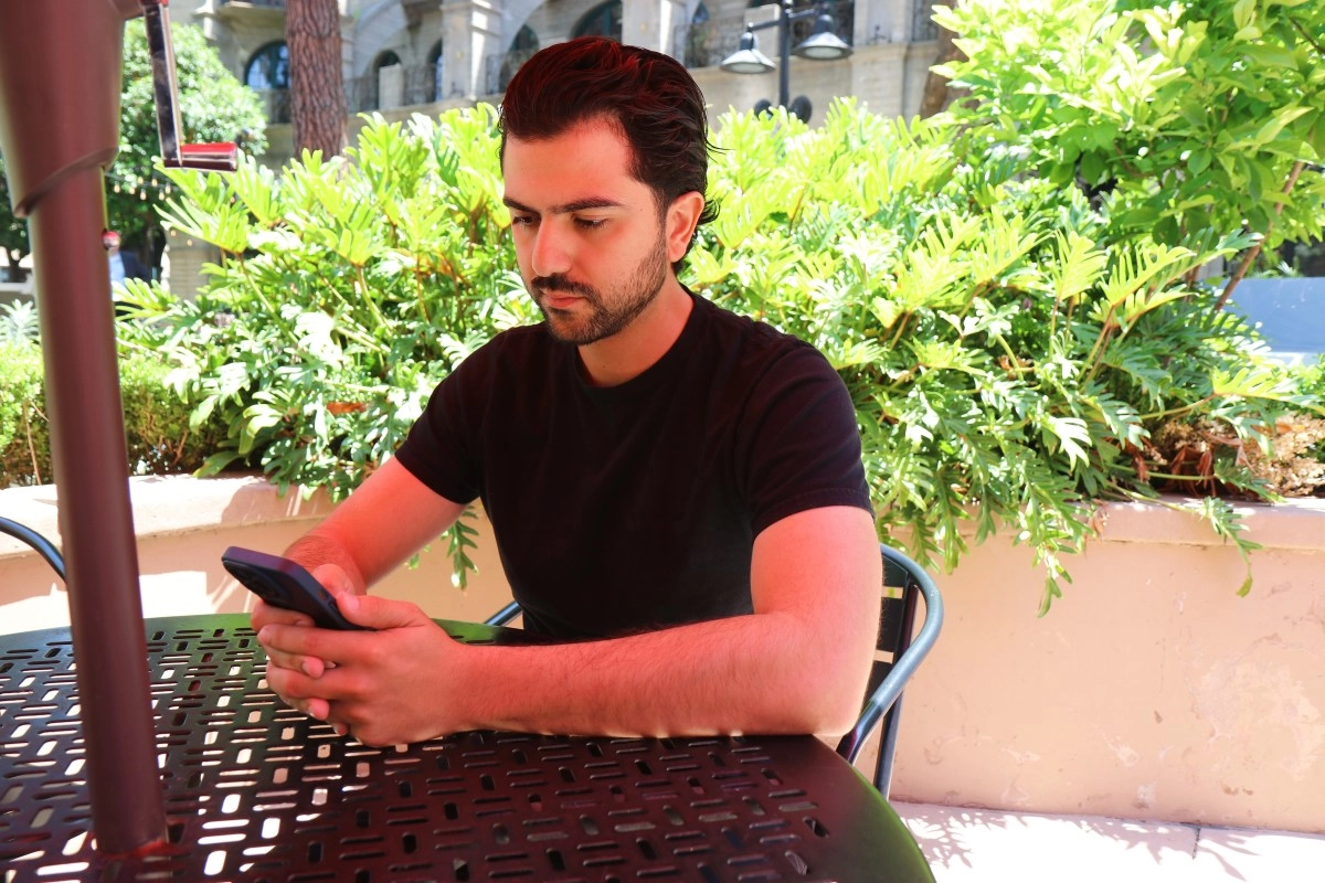 Latino creates an application to organize events in Southern California