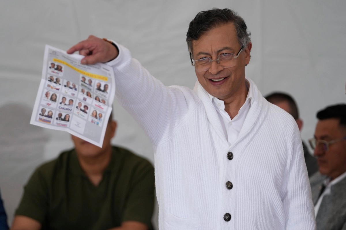 Petro and the leftist candidate are unaware of the count that gives De la Espriella as the most voted in Colombia