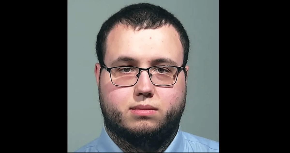 A wedding in Maine ended in tragedy a guest stabbed the photographer in front of the attendees