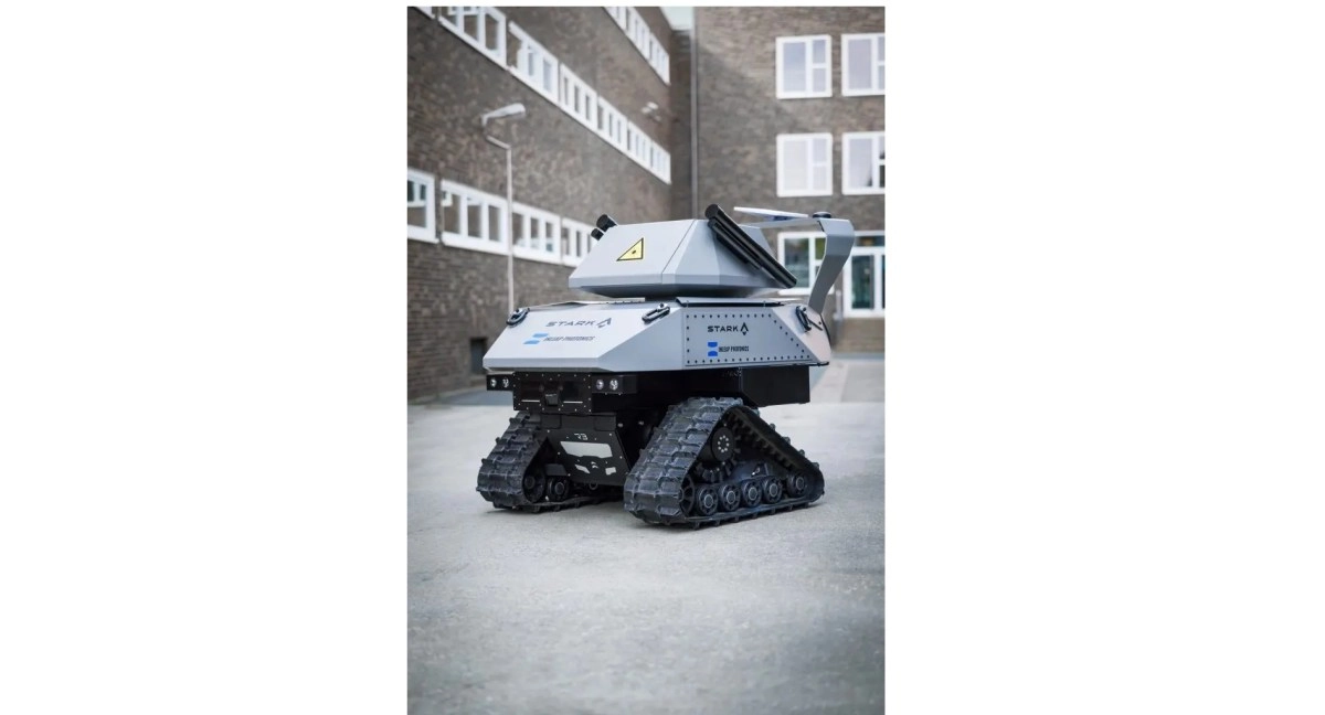Germany built a Terminator robot capable of shooting down drones with laser beams and it will arrive in 2027