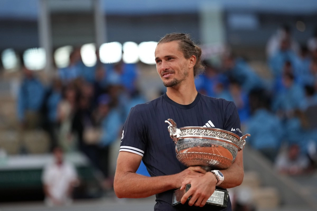 Zverev achieves his first Grand Slam after beating Cobolli at Roland Garros
