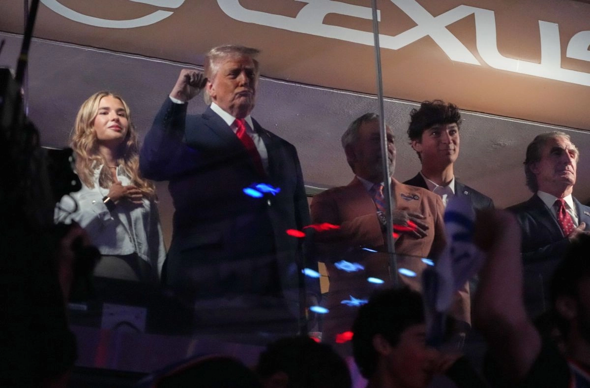 Trump receives a shower of boos at the NBA Finals in New York