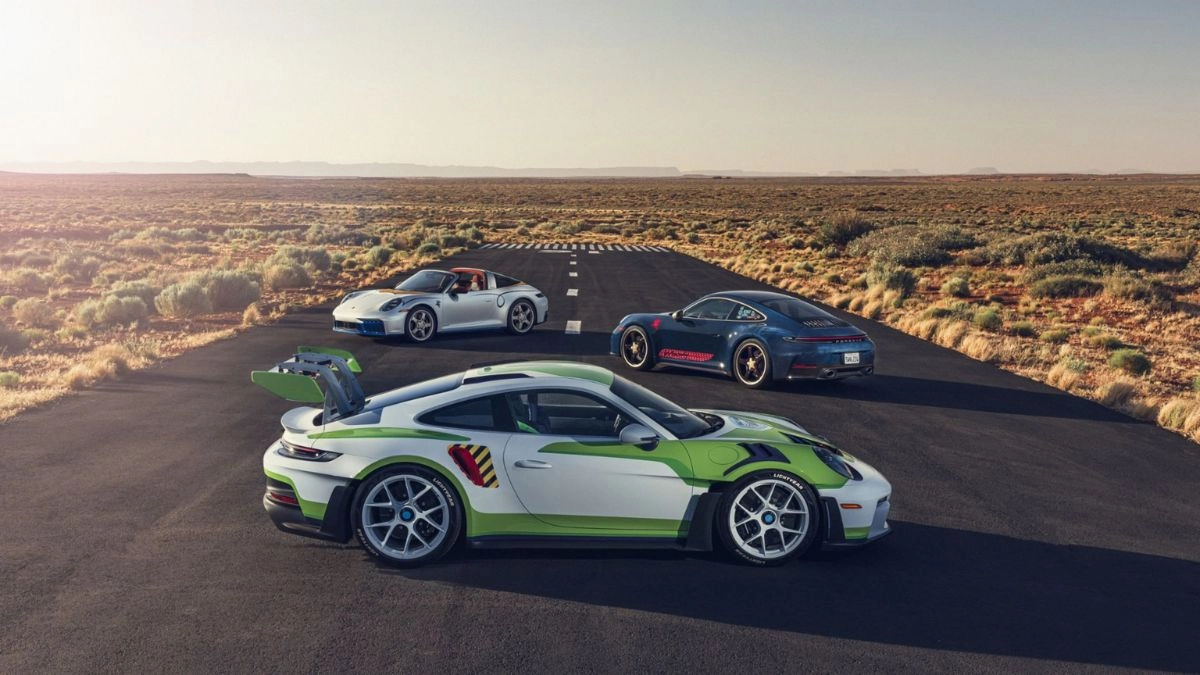 A la Toy Story 5 these are the Porsches inspired by Woody Buzz and Jessie