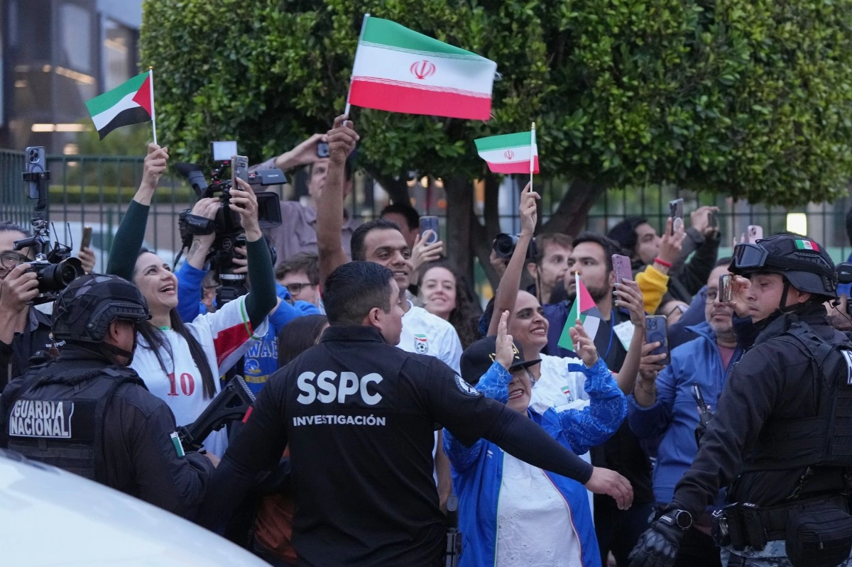 Iran criticizes the US for humiliating treatment at the World Cup and highlights Mexicos hospitality