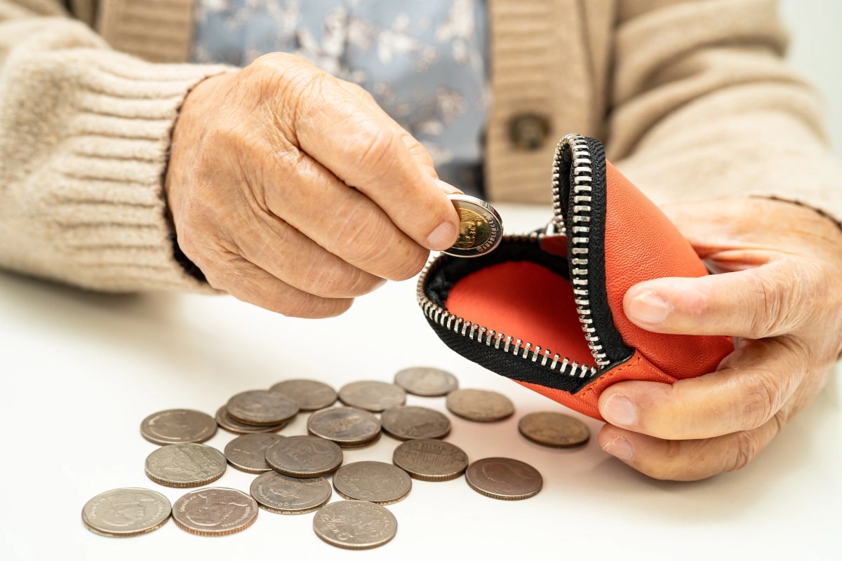 Social Security errors when applying for retirement can permanently reduce monthly income
