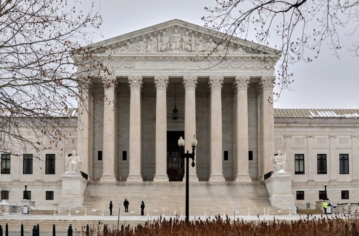 Supreme Court blocks nitrogen gas execution rejects Alabama appeal