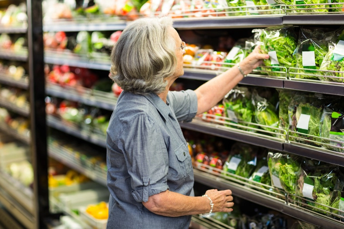 US consumer confidence increases in June after falling to historic lows