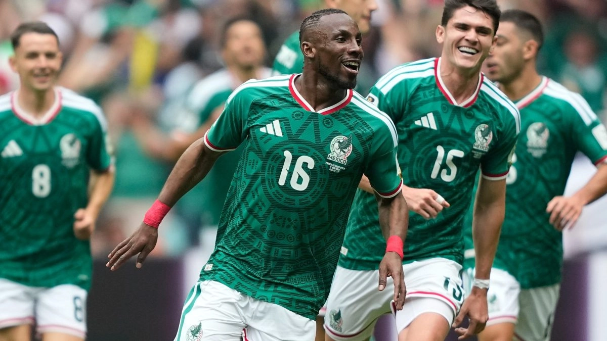Mexicos triumph against South Africa set an audience record also in English
