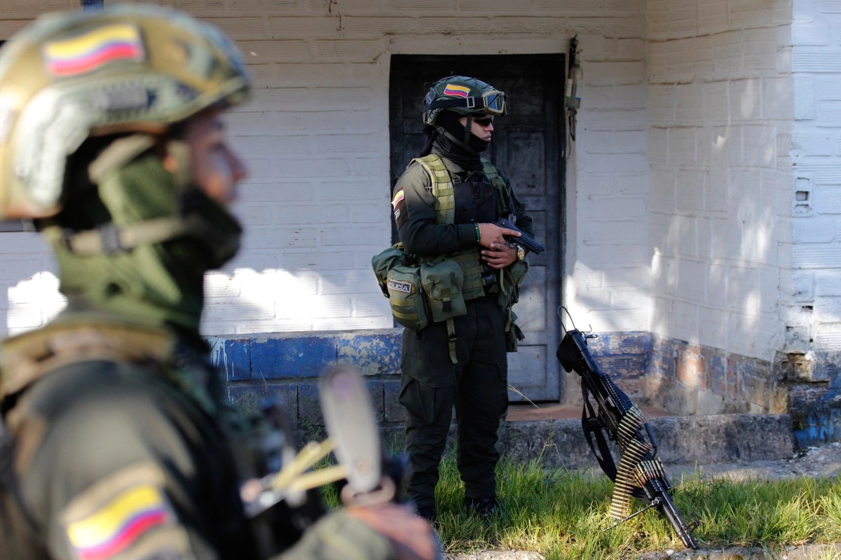 An American is arrested in Colombia for alleged abuse of a minor Petro denies rape