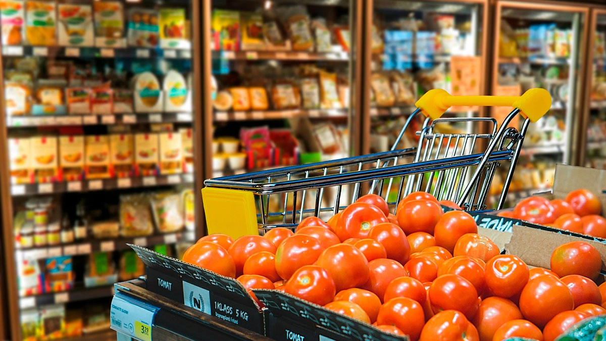 US retail sales rose 09 in May