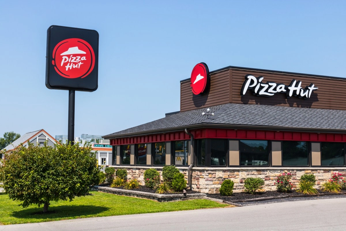 Yum Brands sells Pizza Hut restaurant chain for 27 billion