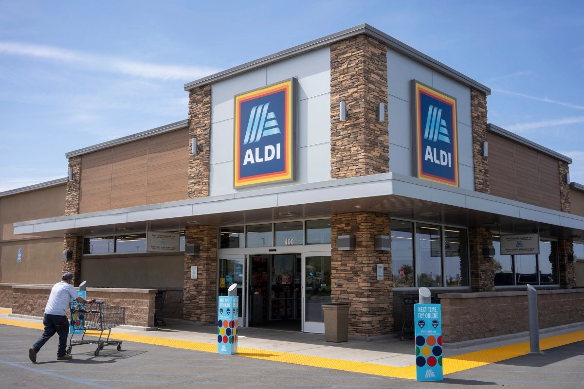 Packages of macaroni and cheese sold at Aldi recalled for undeclared ingredient