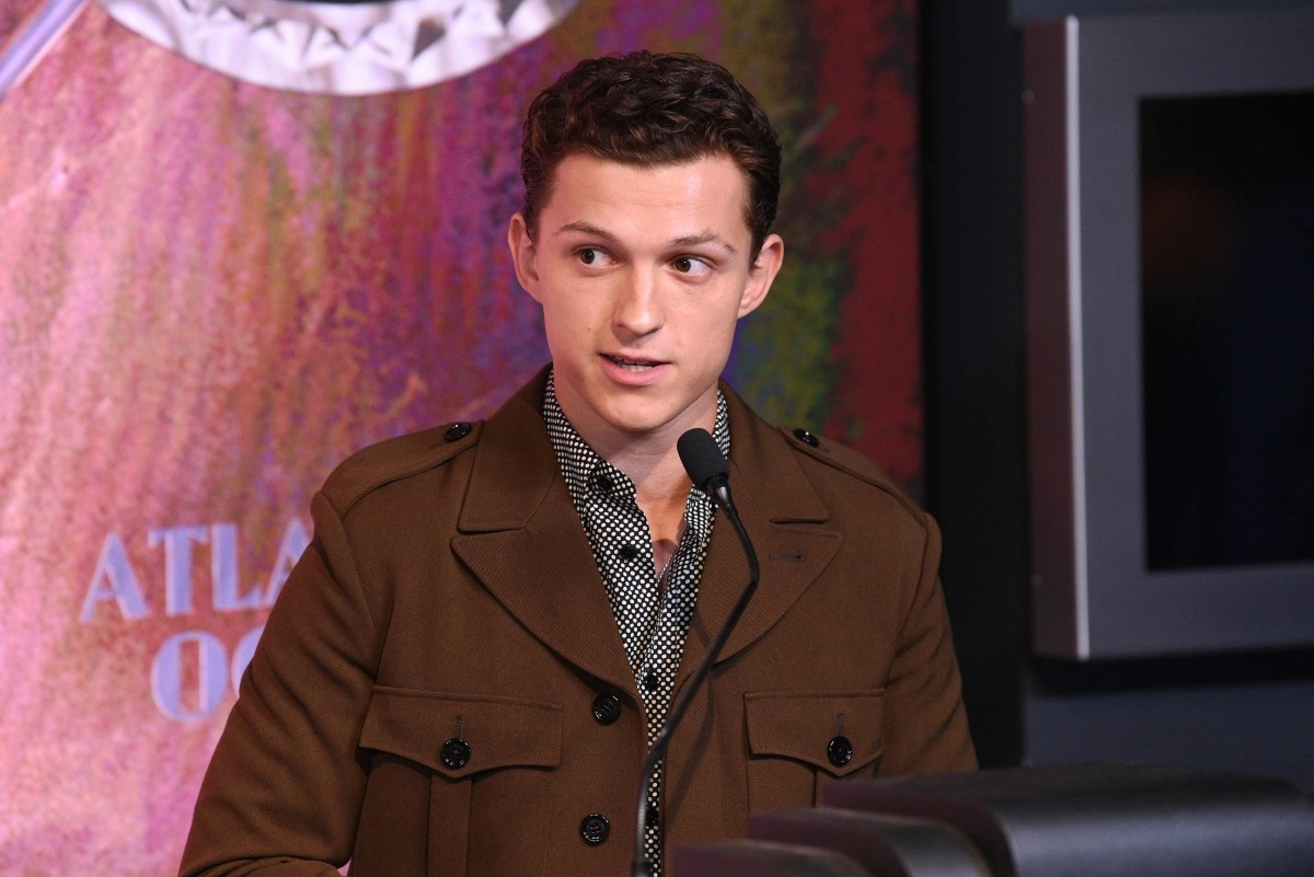 Tom Holland reveals his favorite actor to be the next SpiderMan