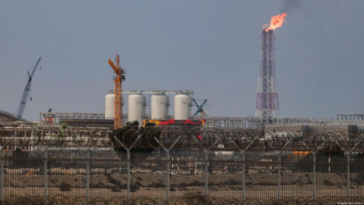 Qatar records strong explosion at liquefied gas factory in Ras Laffan