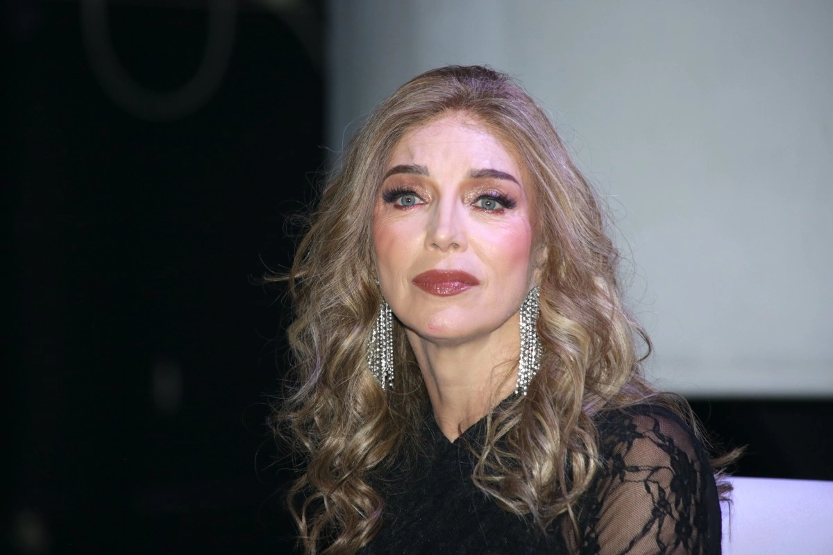 Laura Flores reveals the complications that led her to emergency surgery