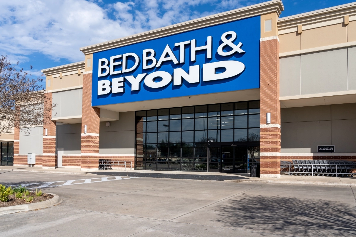 Bed Bath  Beyond announced the launch of its Legendary Coupon Hunt with which you could win a prize