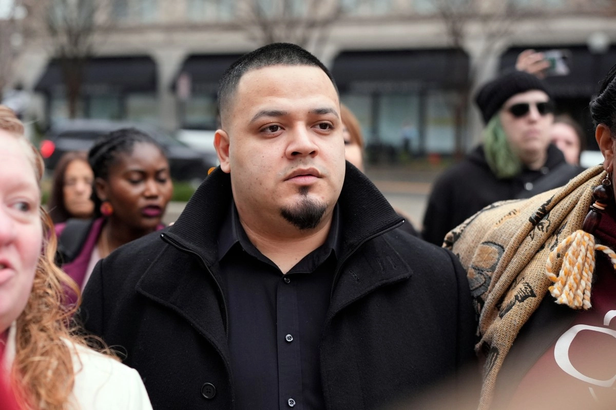Kilmar Abrego Garca Case DOJ appeals ruling that dismissed human trafficking case