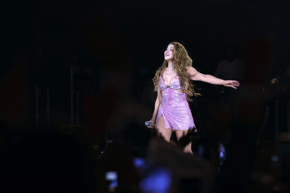 Shakira announces Spanish version of World Cup song Dai Dai when is it released