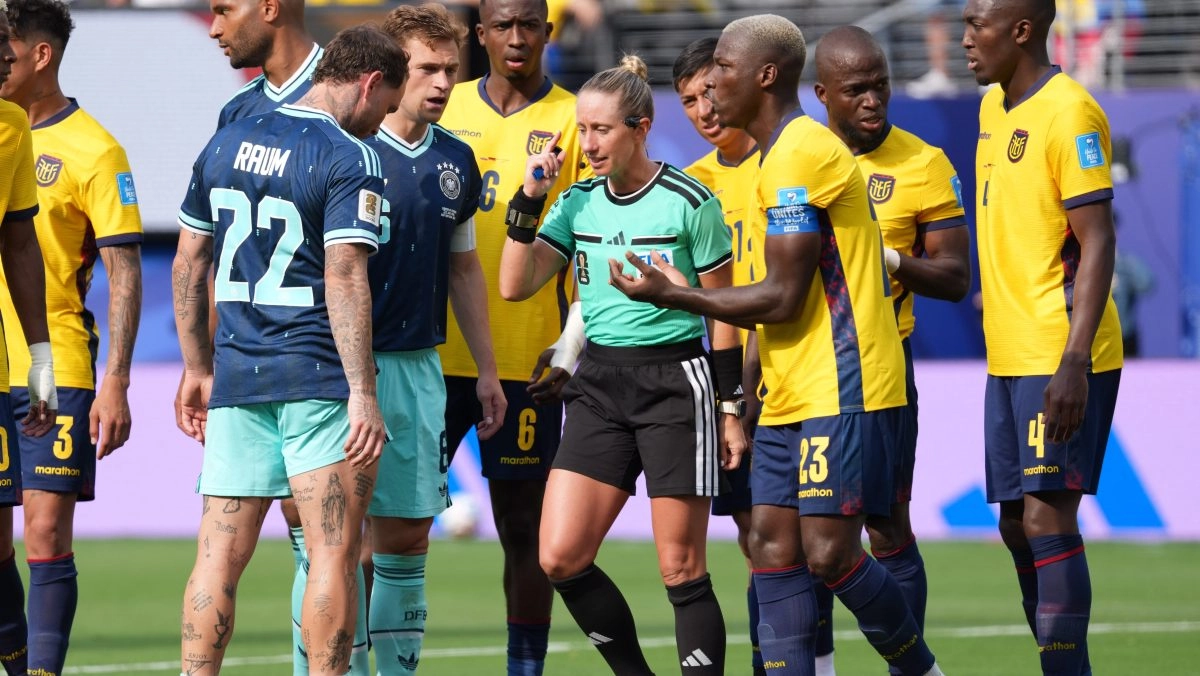 The VAR and referee Tori Penso were about to liquidate Ecuadors illusions