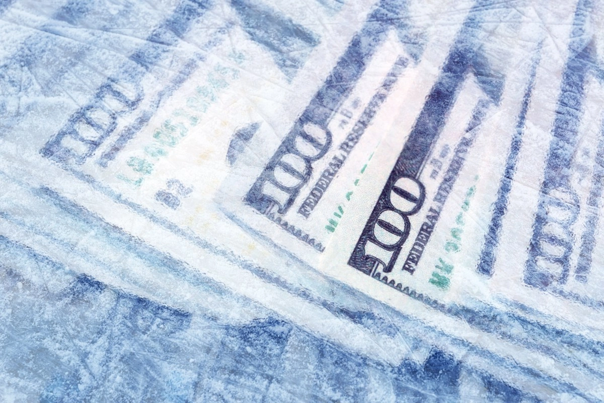 New law of July 1 will allow banks to freeze accounts for up to 30 days