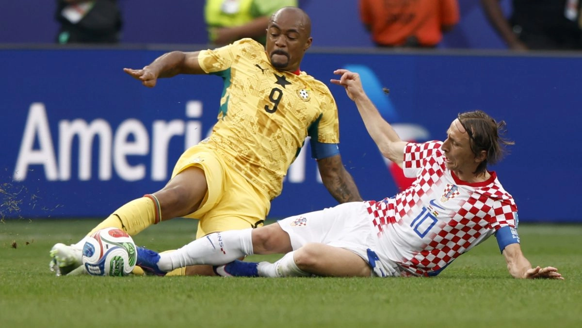 Croatia beat Ghana 21 and ousted them from second place in Group L