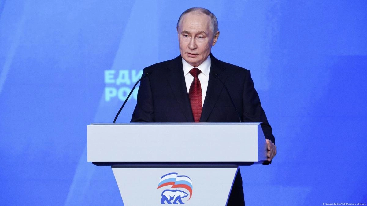 Putin acknowledges certain shortage of fuel after Ukraine attacks