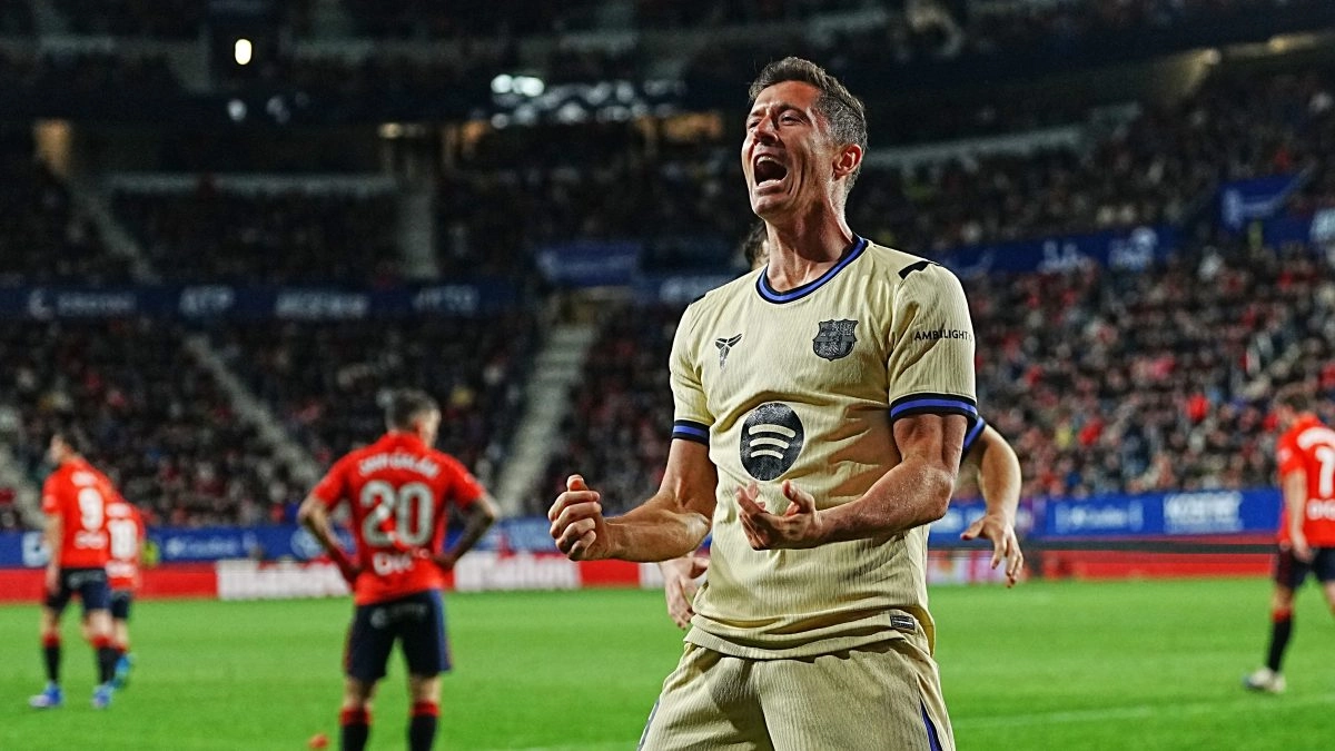 Robert Lewandowski would change Barcelona for the MLS Chicago Fire would be his destiny