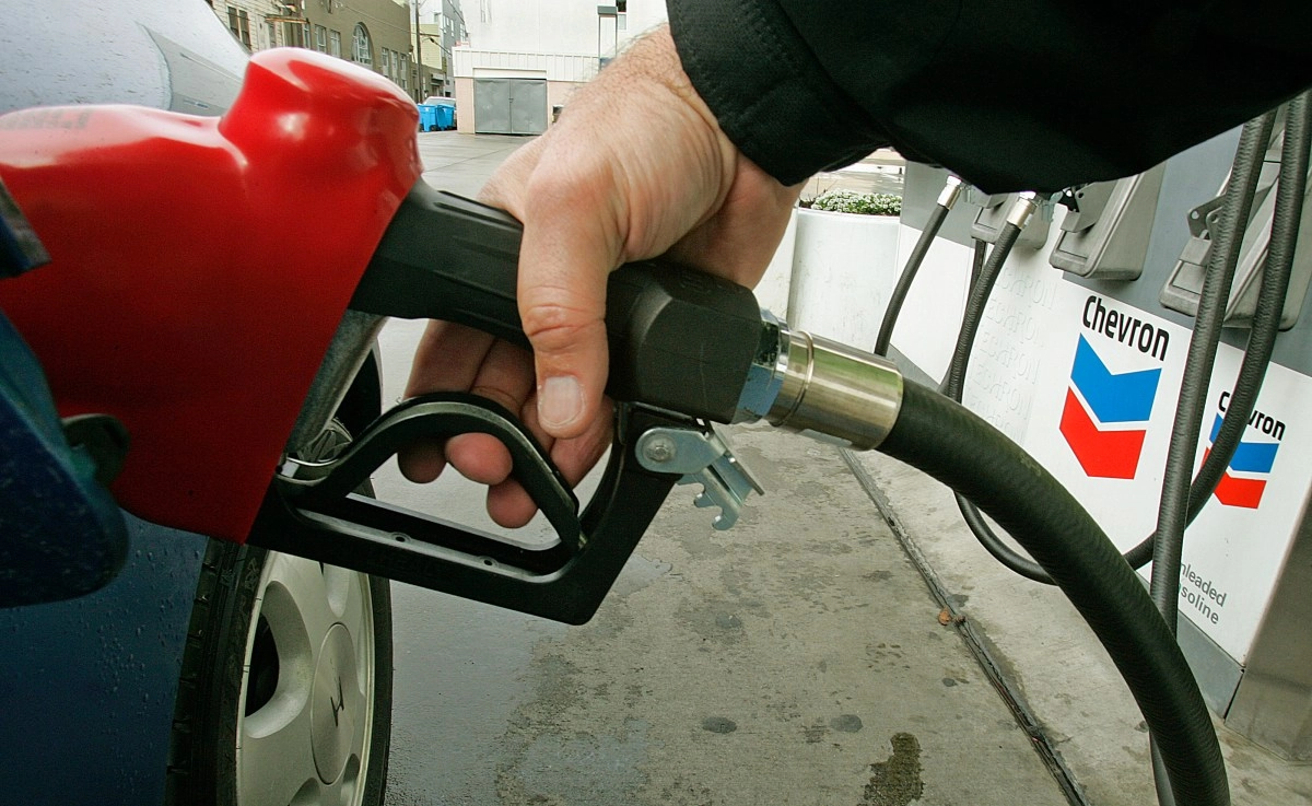 California increases state gas tax