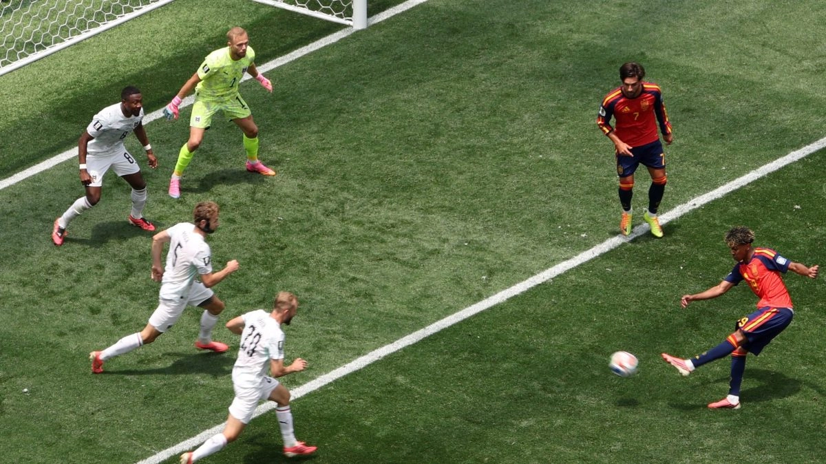 Spain fueled its machinery to beat Austria 30 and wait for Croatia or Portugal