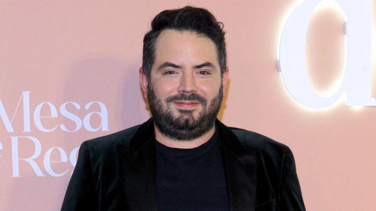 Jos Eduardo Derbez remembers tense encounter between Eugenio Derbez and Victoria Ruffo