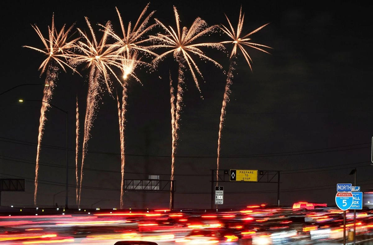 Fourth of July fireworks raise air pollution in Southern California