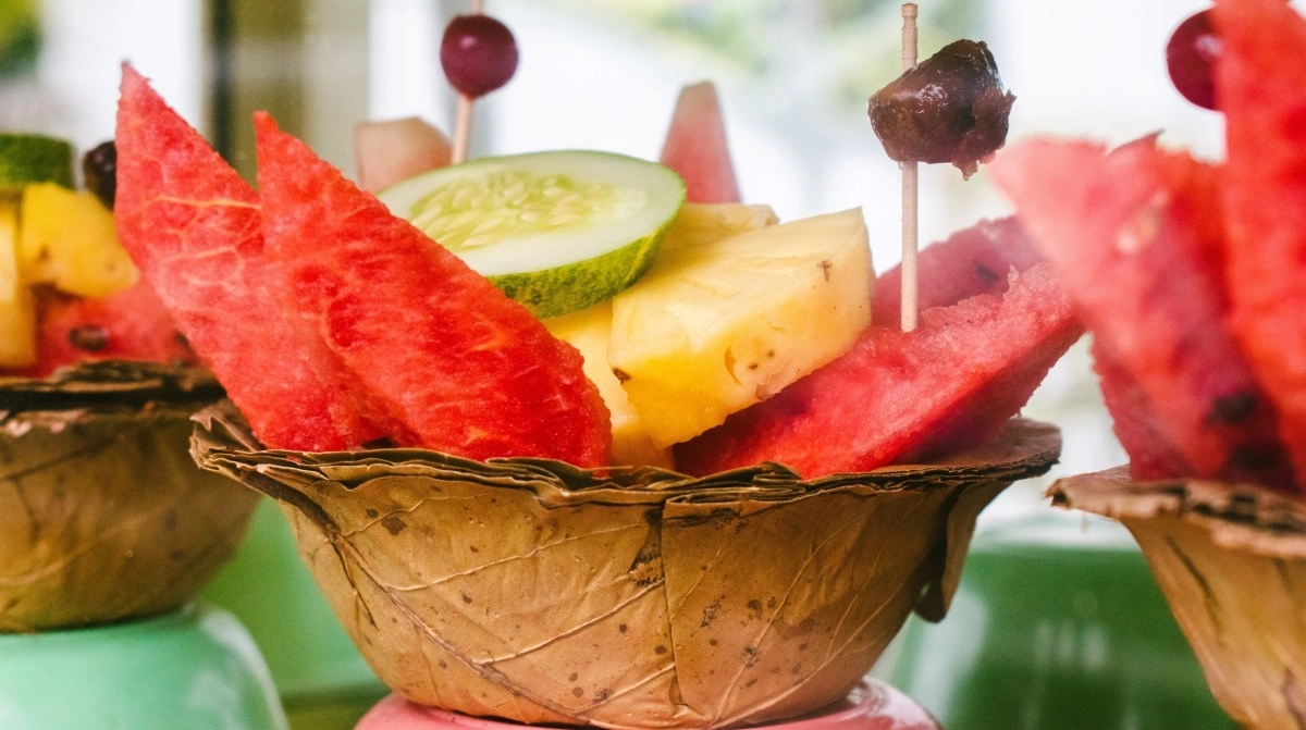 Pineapple or watermelon which of its sugars is healthier