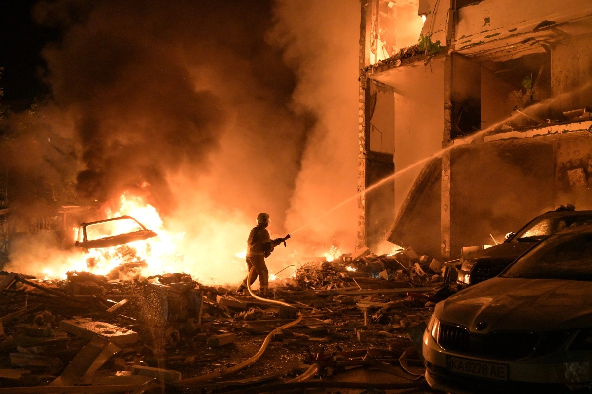 Massive attack on kyiv Putins message to the NATO summit