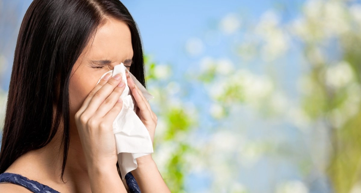 Learn about 5 natural antiallergy remedies before resorting to drugs