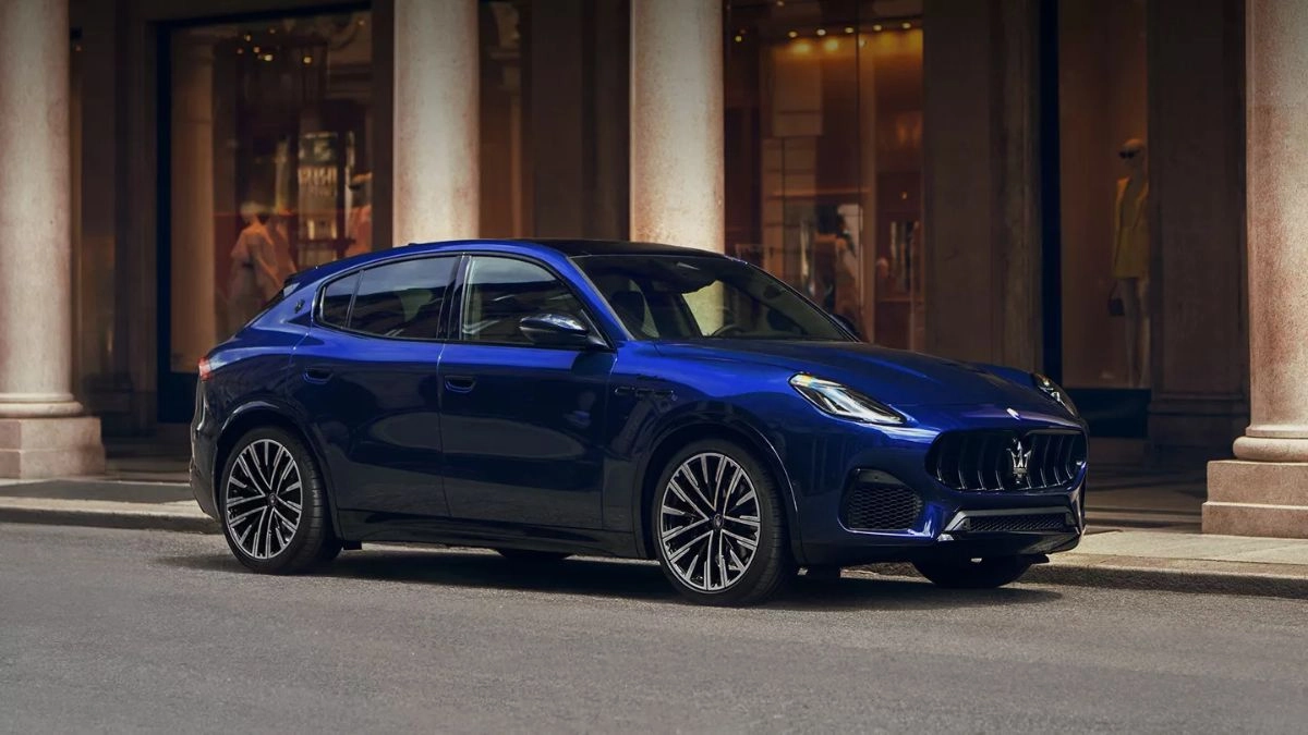 Maserati baja 23000 dollars at Grecale Folgore 2027