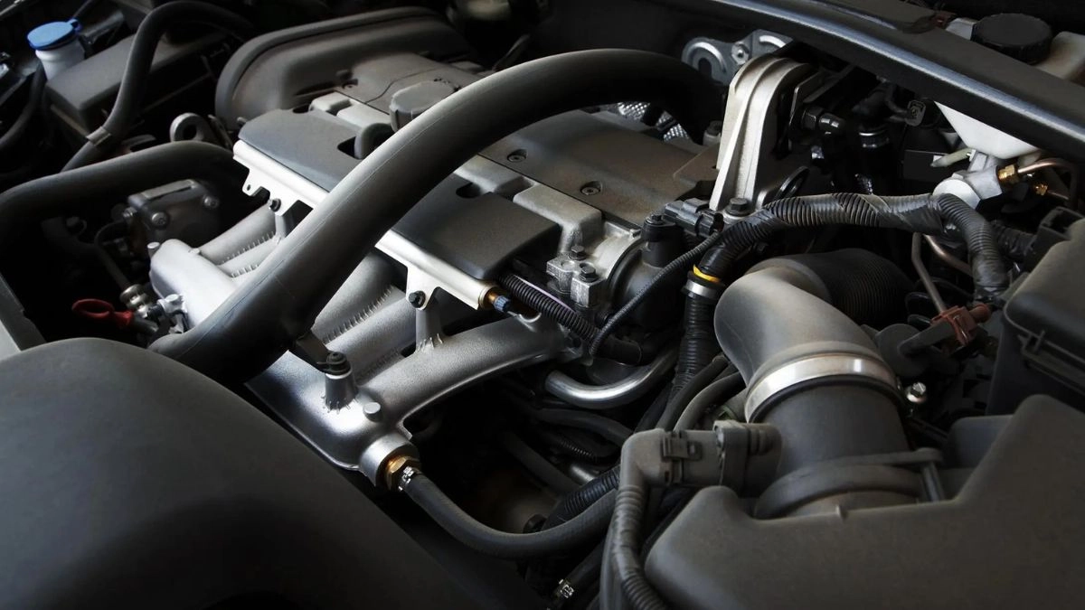 Trump pardons nine diesel engine preparers