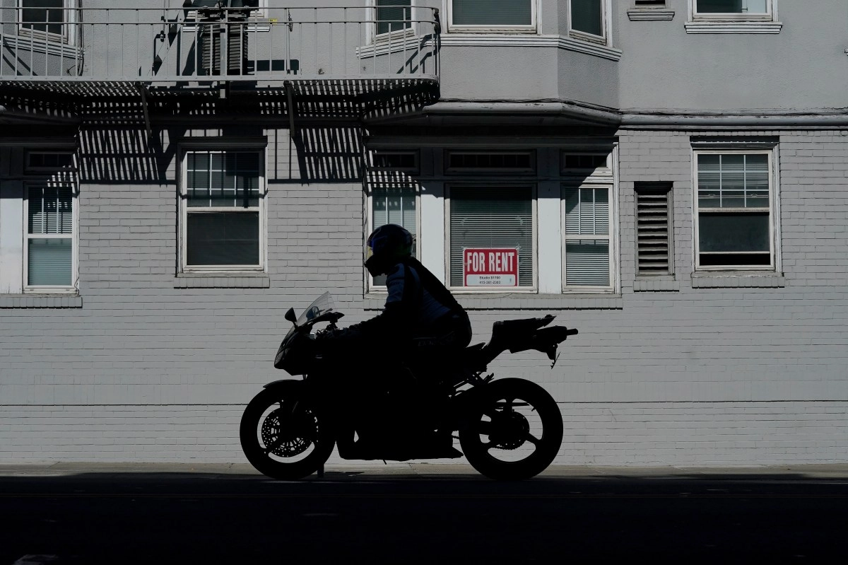 Motorcyclist arrested for traveling 130 miles per hour on California highway