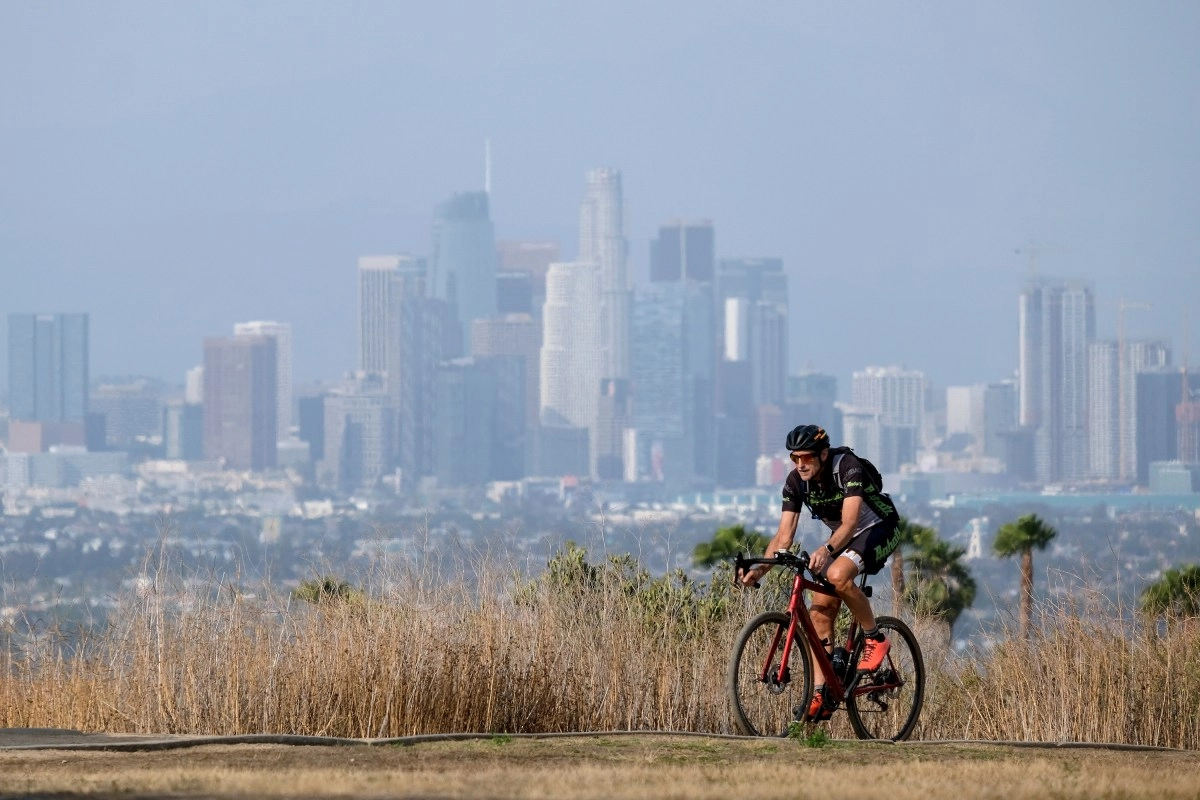 Extreme heat affects Southern California with temperatures above 100F