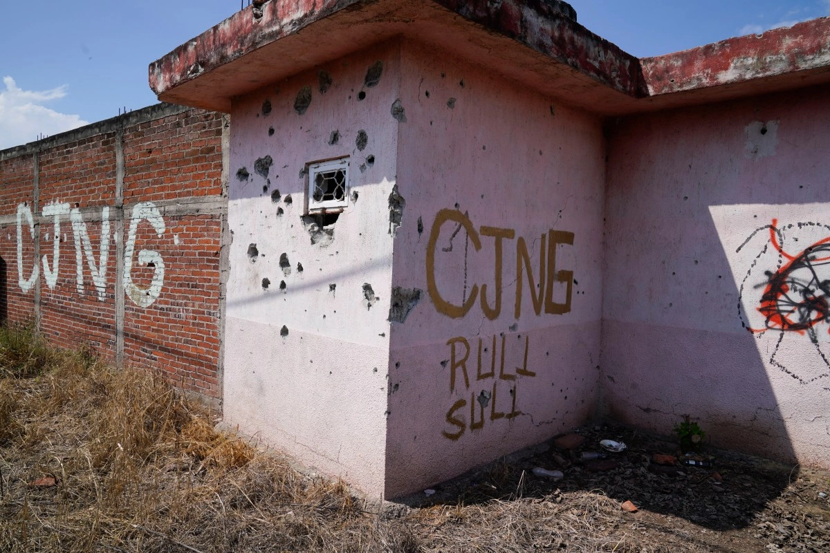 Video attributed to the CJNG declares war on two rival gangs in Mexico City