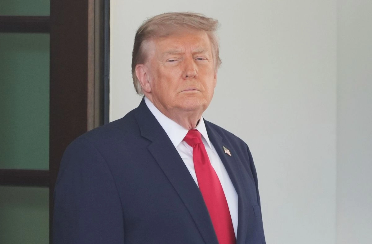 Trump demands reactivation of ICE traffic stops after two immigrant deaths