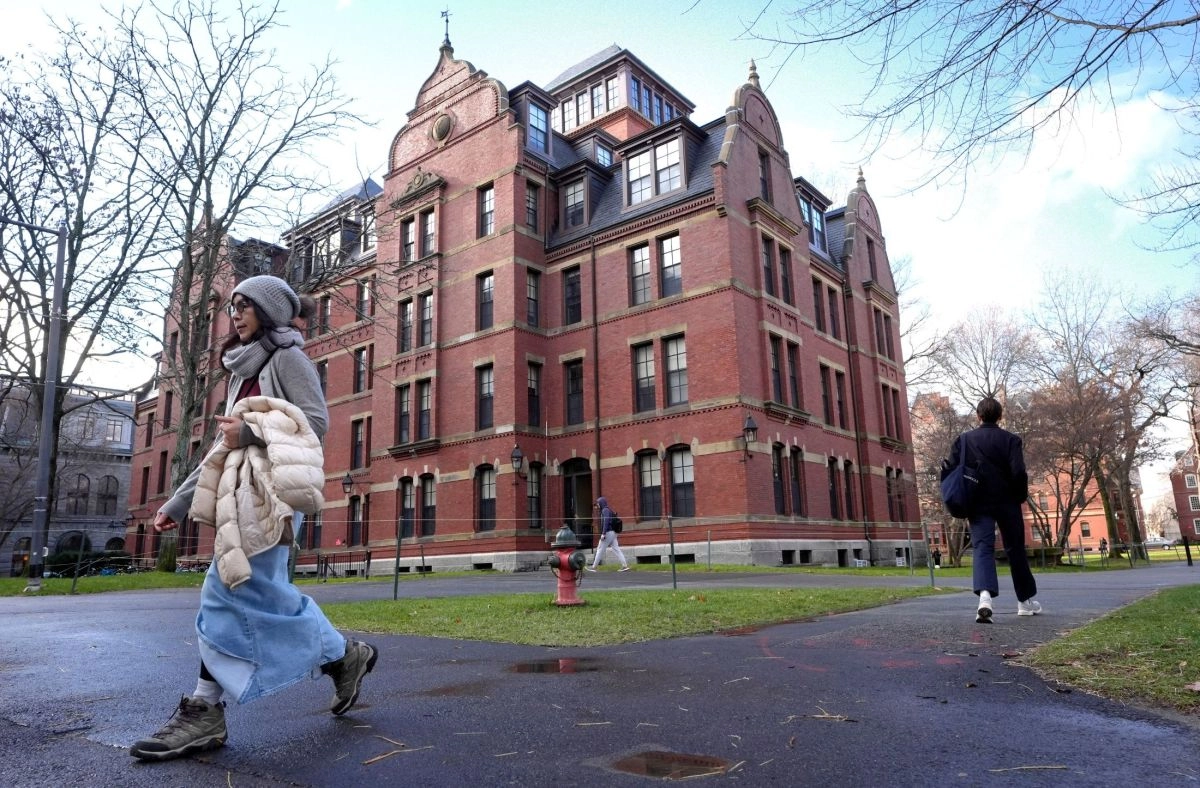 Trump investigates Harvard scholarships for international students for possible discrimination