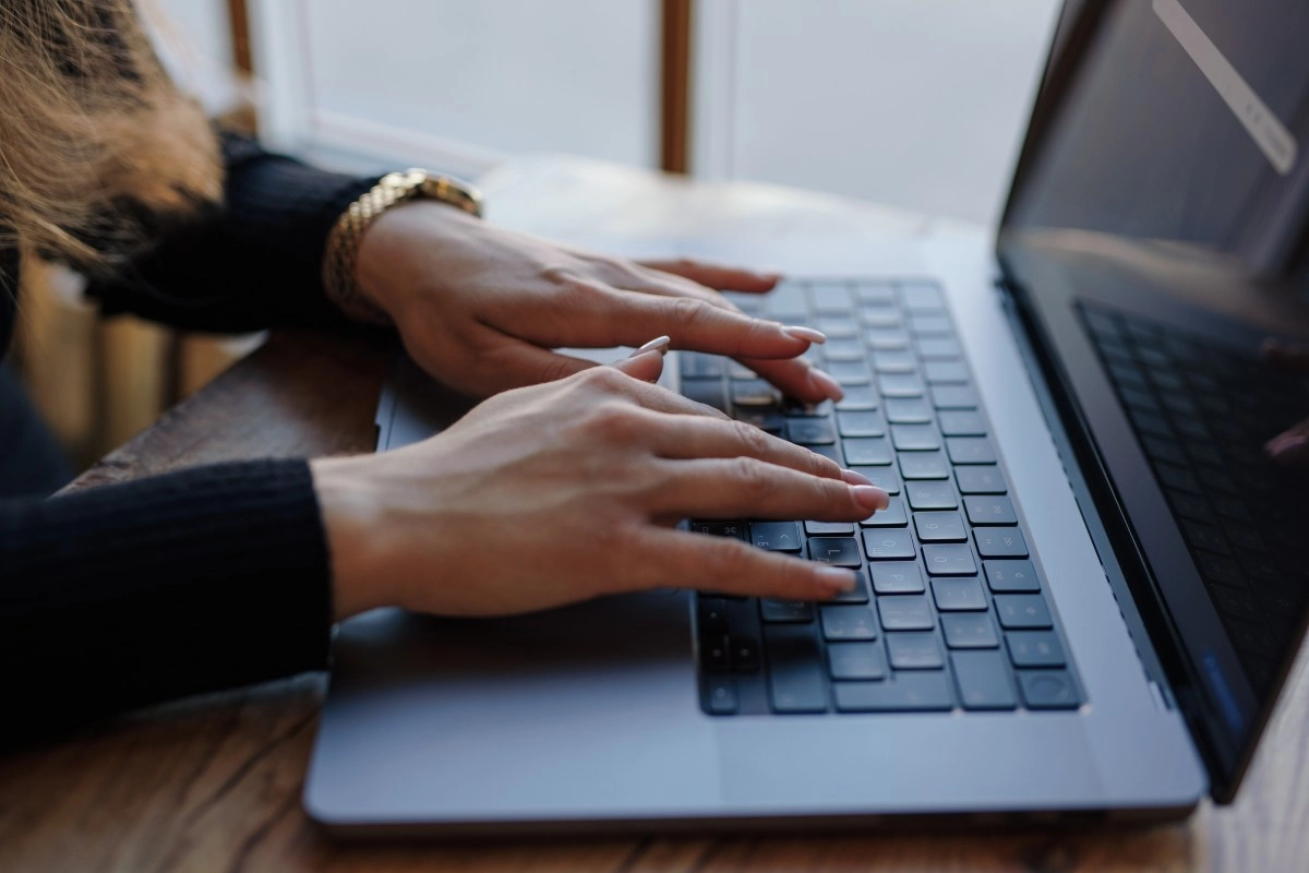 How to change your Windows keyboard to any language in seconds