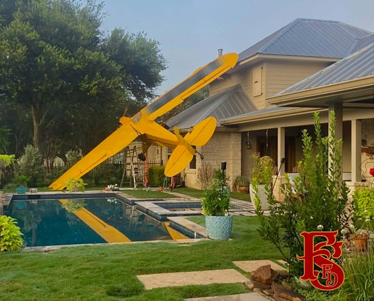 Plane crashes into a house in Texas and the pilot survives with minor injuries