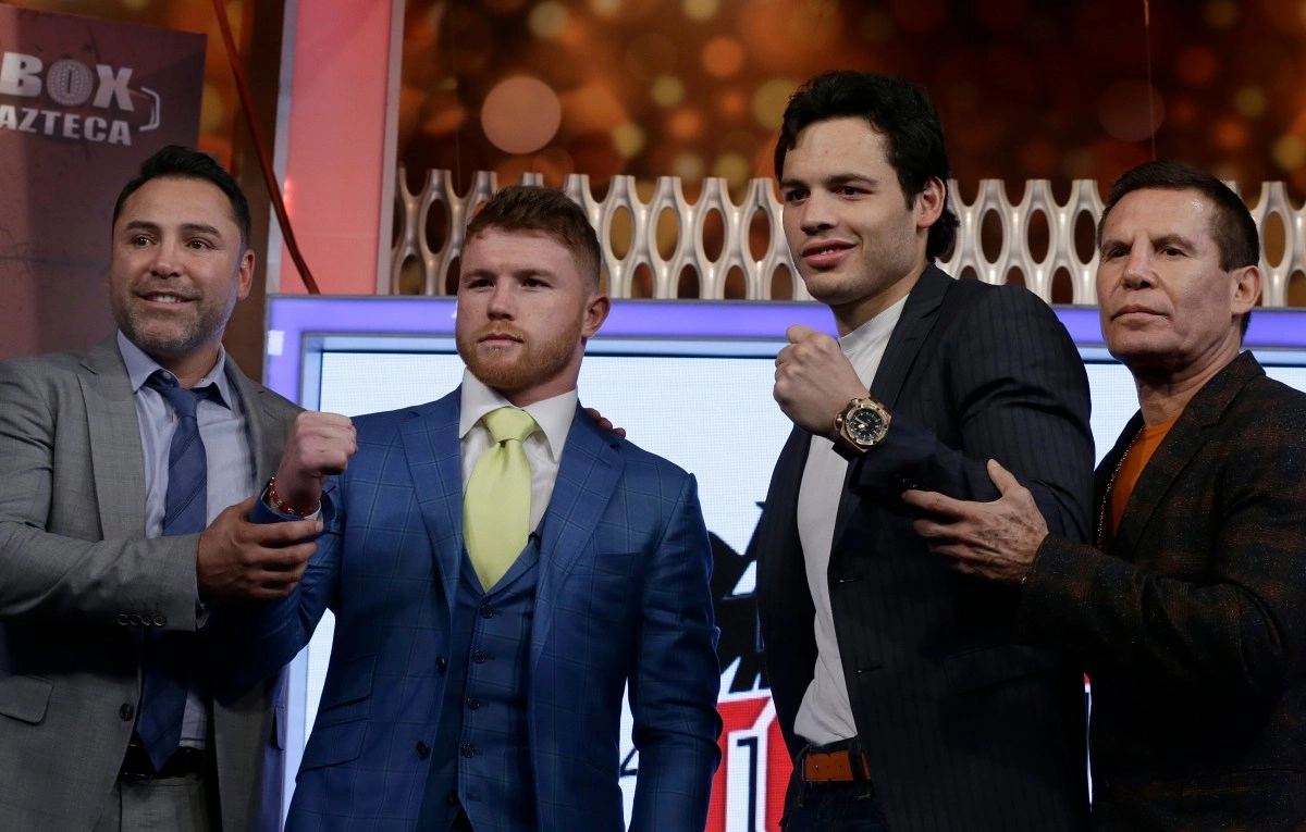 Canelo Álvarez revealed the best four boxers in history