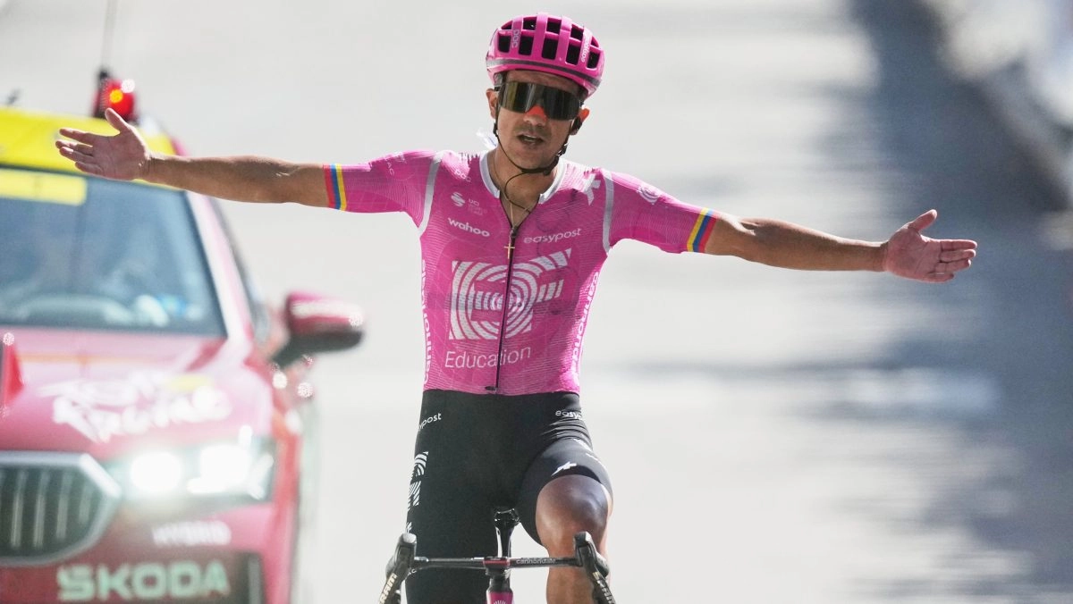 Richard Carapaz wins stage 18 of the Tour de France, while the Mexican Isaac del Toro and his team live “a sad day”