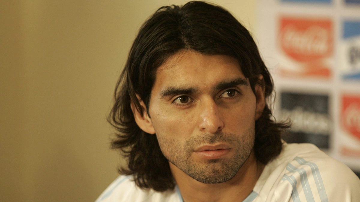 It wasnt a punch Roberto Ayala breaks the silence after his attack on Dani Olmo