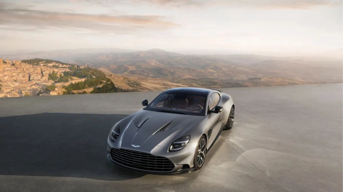 Aston Martin celebrates the Vanquish with an edition of only 50 cars