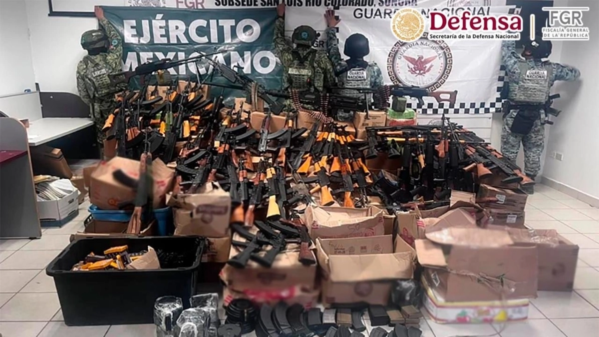Mexican Army seizes huge arsenal of the Sinaloa Cartel